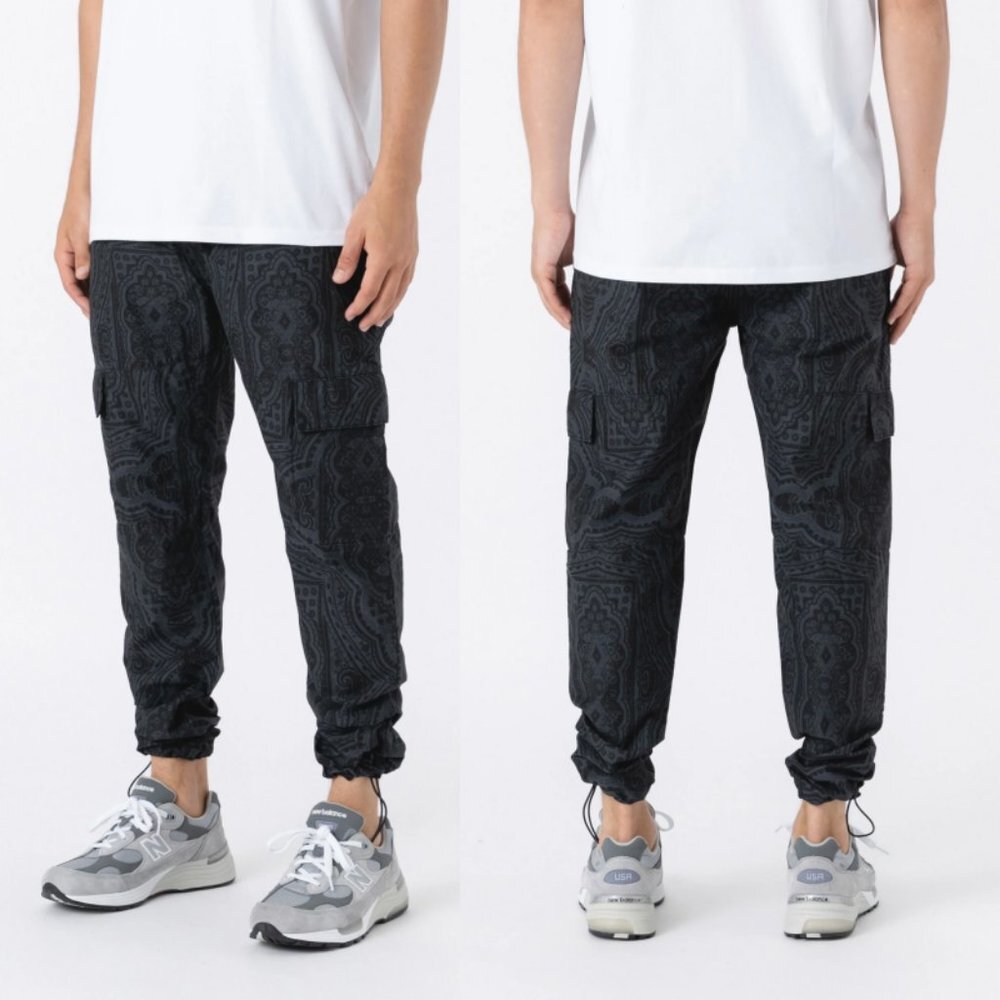 NEW Zanerobe Jumpa Cargo Pants Dark Grey Black Size 30 Compact Cotton Joggers